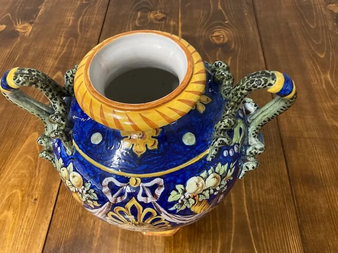 Vaso in maiolica di Ginori, metà '800 12