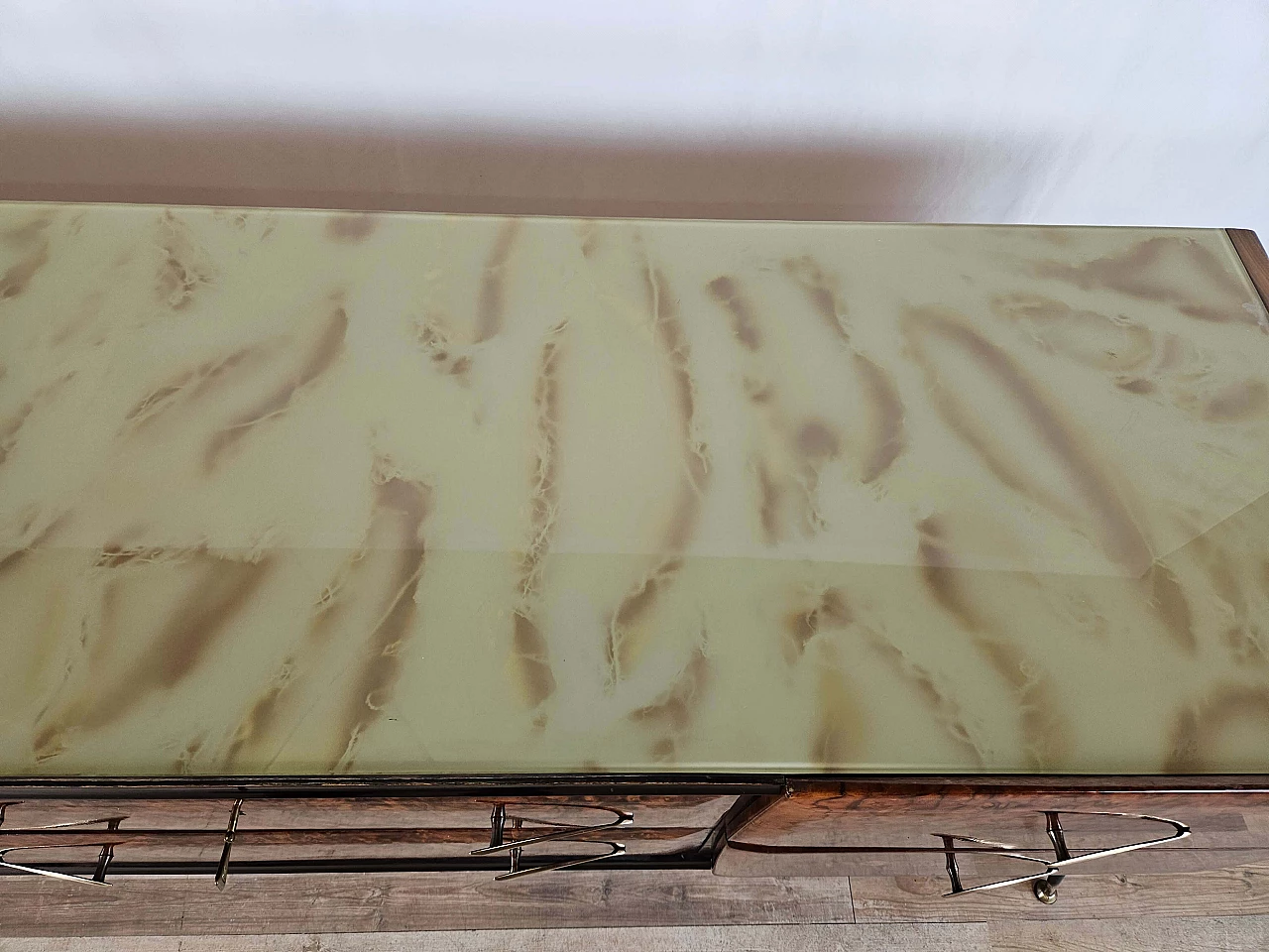 Mahogany-root chest of drawers with glass top, 1950s 10