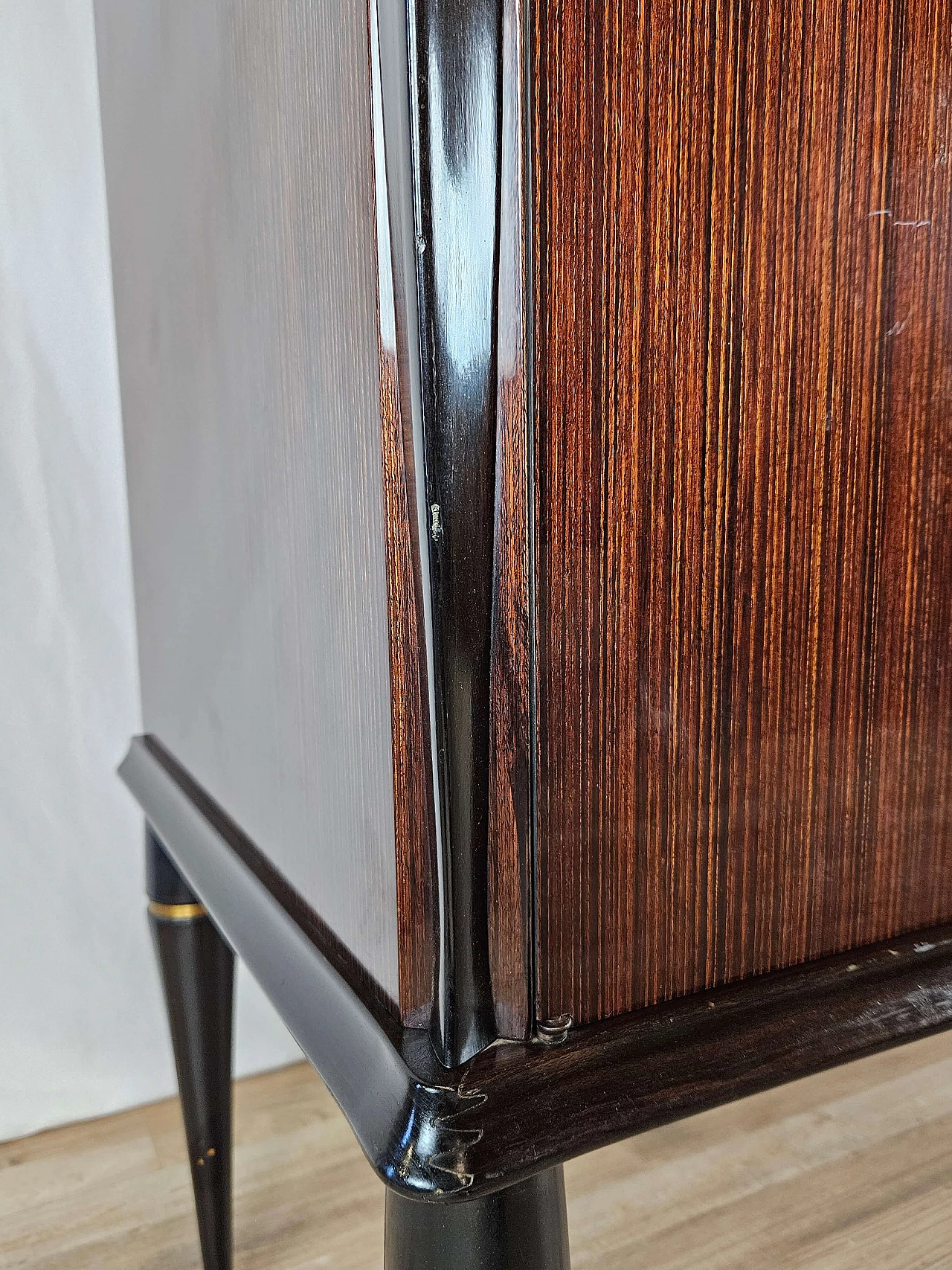 Wood backlit glass cabinet with glass top, 1960s 14