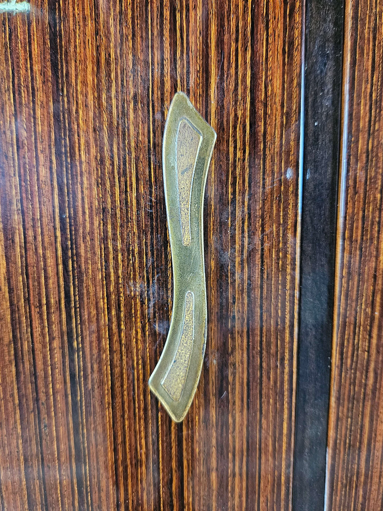 Wood backlit glass cabinet with glass top, 1960s 15