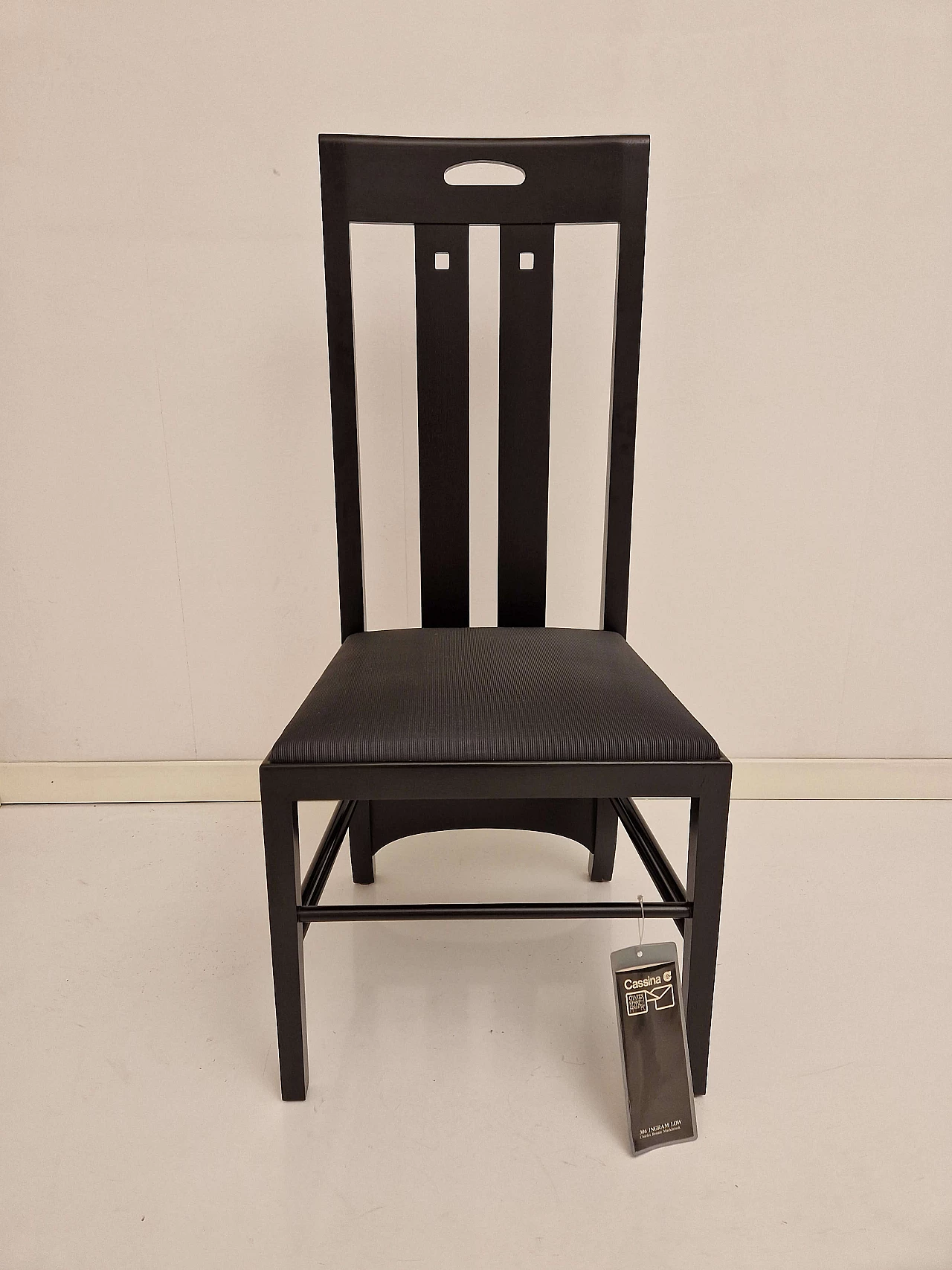 Sedia Ingram di Charles Rennie Mackintosh per Cassina, anni '80 1