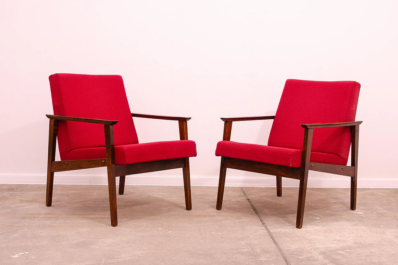 Pair of armchairs by Jaroslav Šmídek for TON, 1970s 2