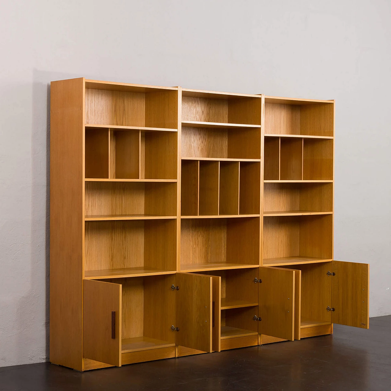 3-module oak bookcase with vinyl record shelves by Ib Kofod Larsen for Faarup, 1980s 4