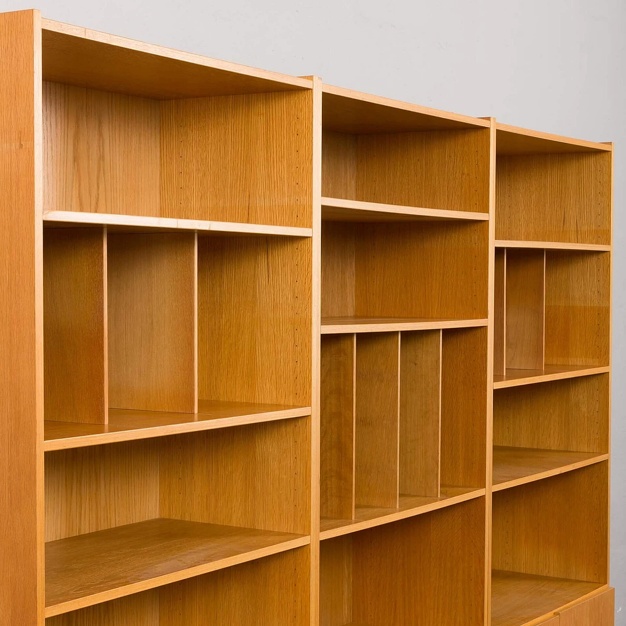 3-module oak bookcase with vinyl record shelves by Ib Kofod Larsen for Faarup, 1980s 10