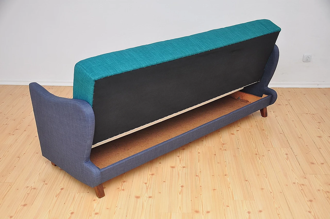 Sofa bed with beechwood legs, 1960s 4