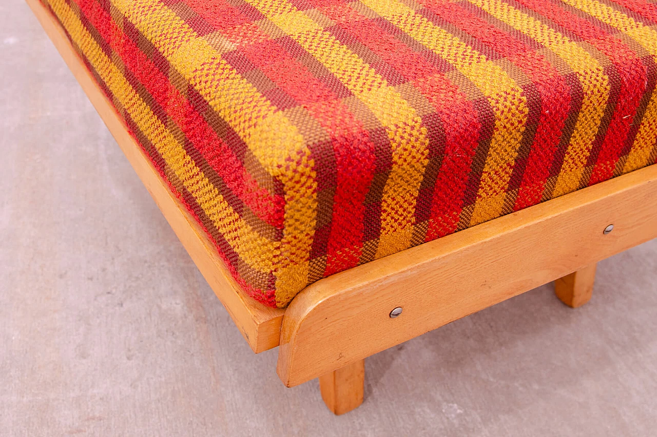 Poggiapiedi di Frantisek Jirák per Tatra Nabytok, anni '60 6