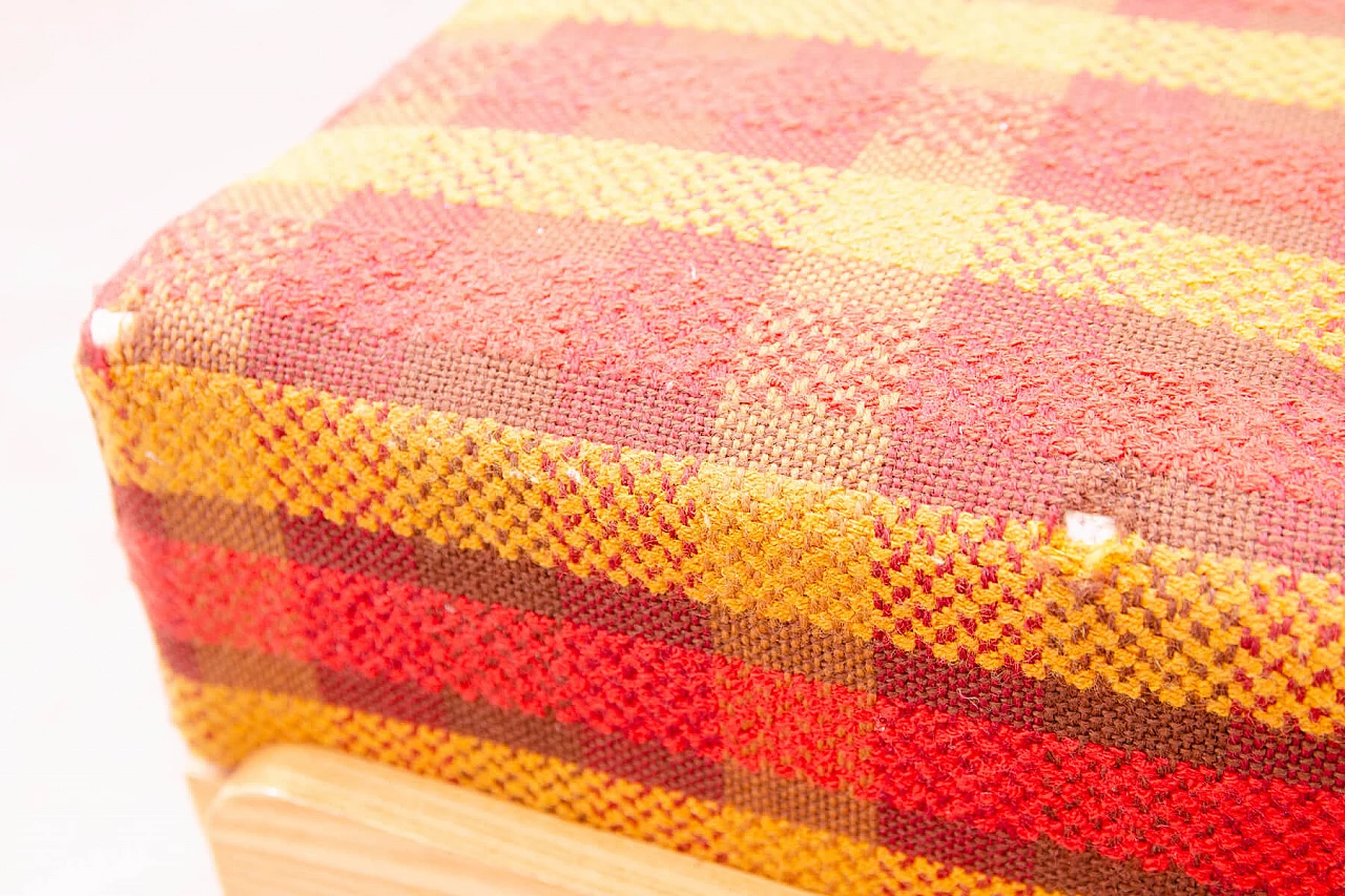 Poggiapiedi di Frantisek Jirák per Tatra Nabytok, anni '60 8