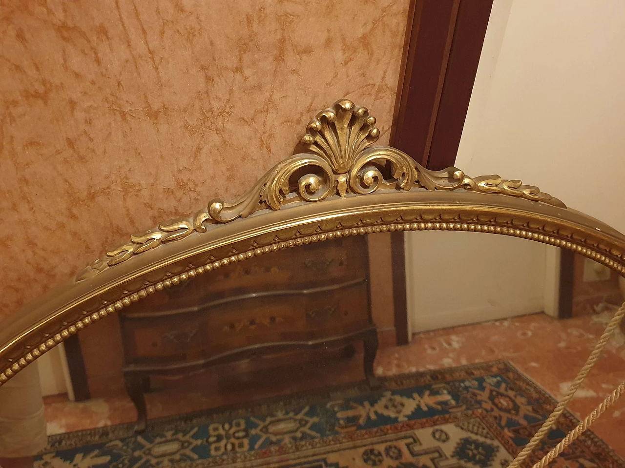 Round mirror in gilded wood, 1960s 3