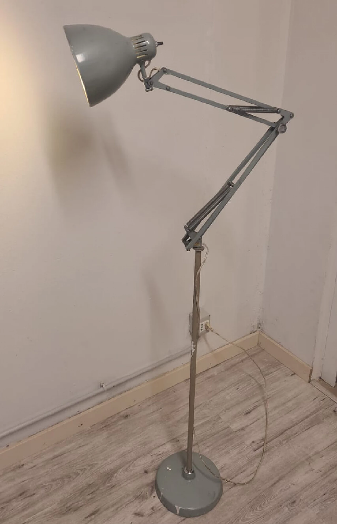 Naska adjustable floor lamp by Arne Jacobsen for Luxo Norway, 1950s 1