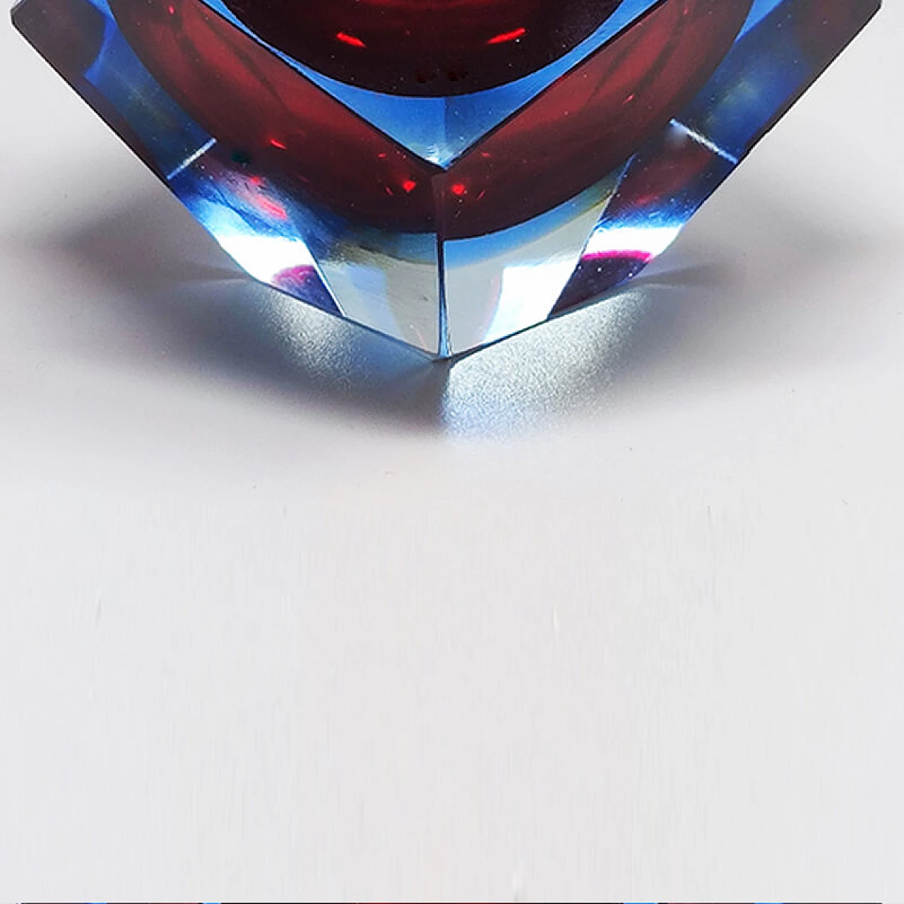 Submerged Murano glass table lighter by Flavio Poli for Seguso, 1960s 5