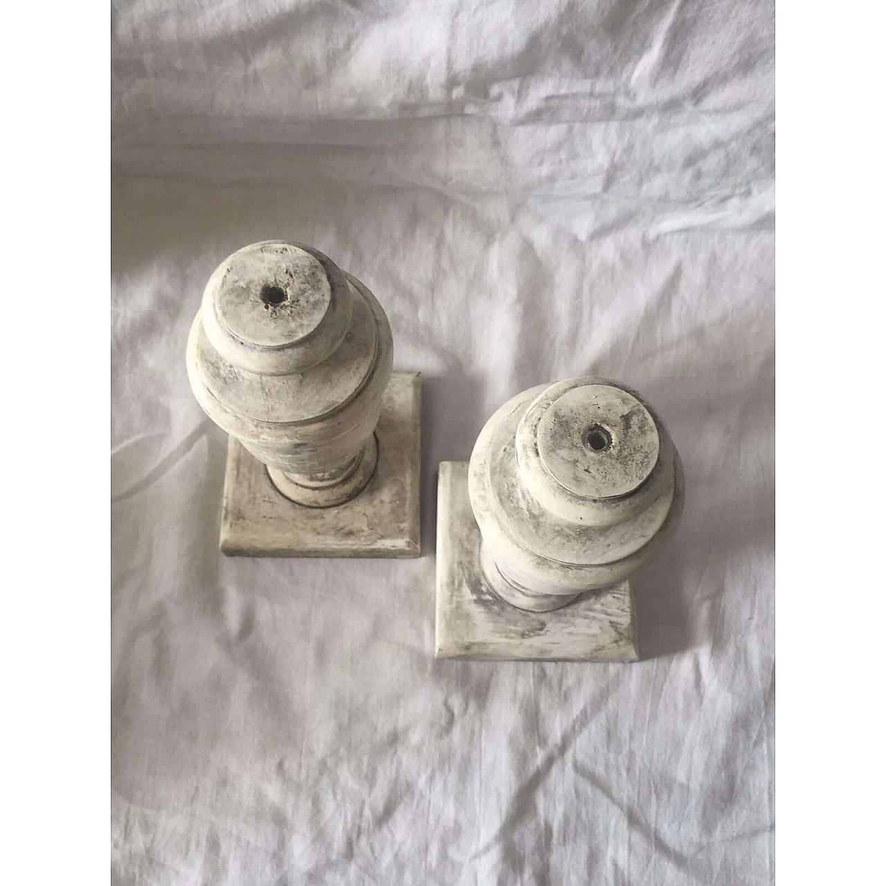 Pair of hand-carved wooden and white lacquered bases, 1940s 1