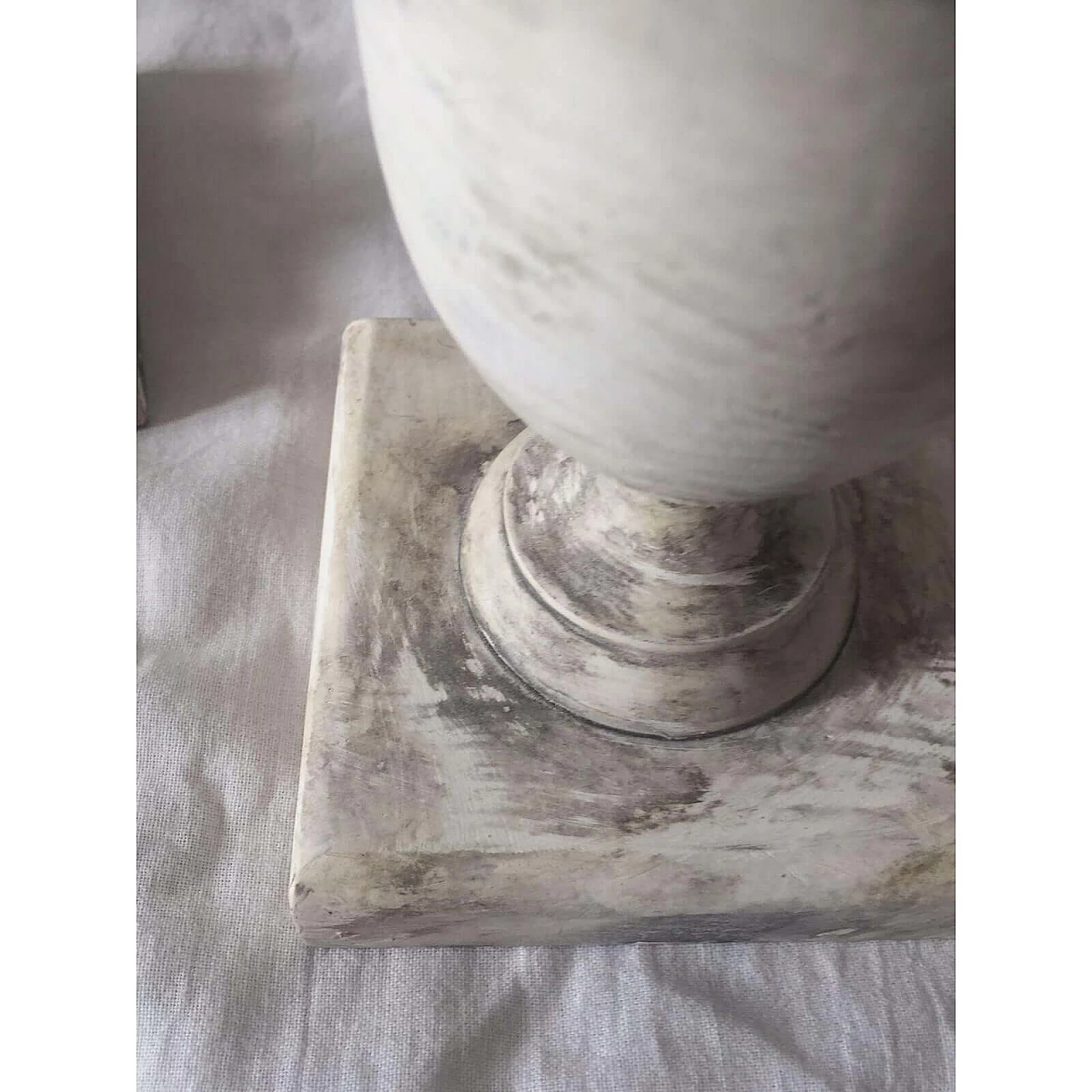 Pair of hand-carved wooden and white lacquered bases, 1940s 11