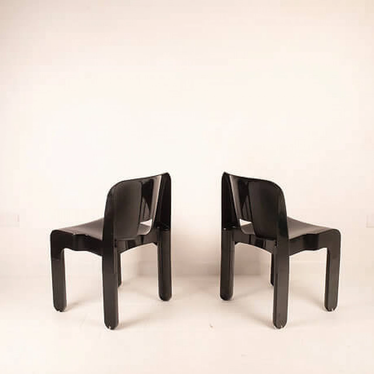 Coppia di sedie Universale 4869 di Joe Colombo per Kartell, anni '60 8