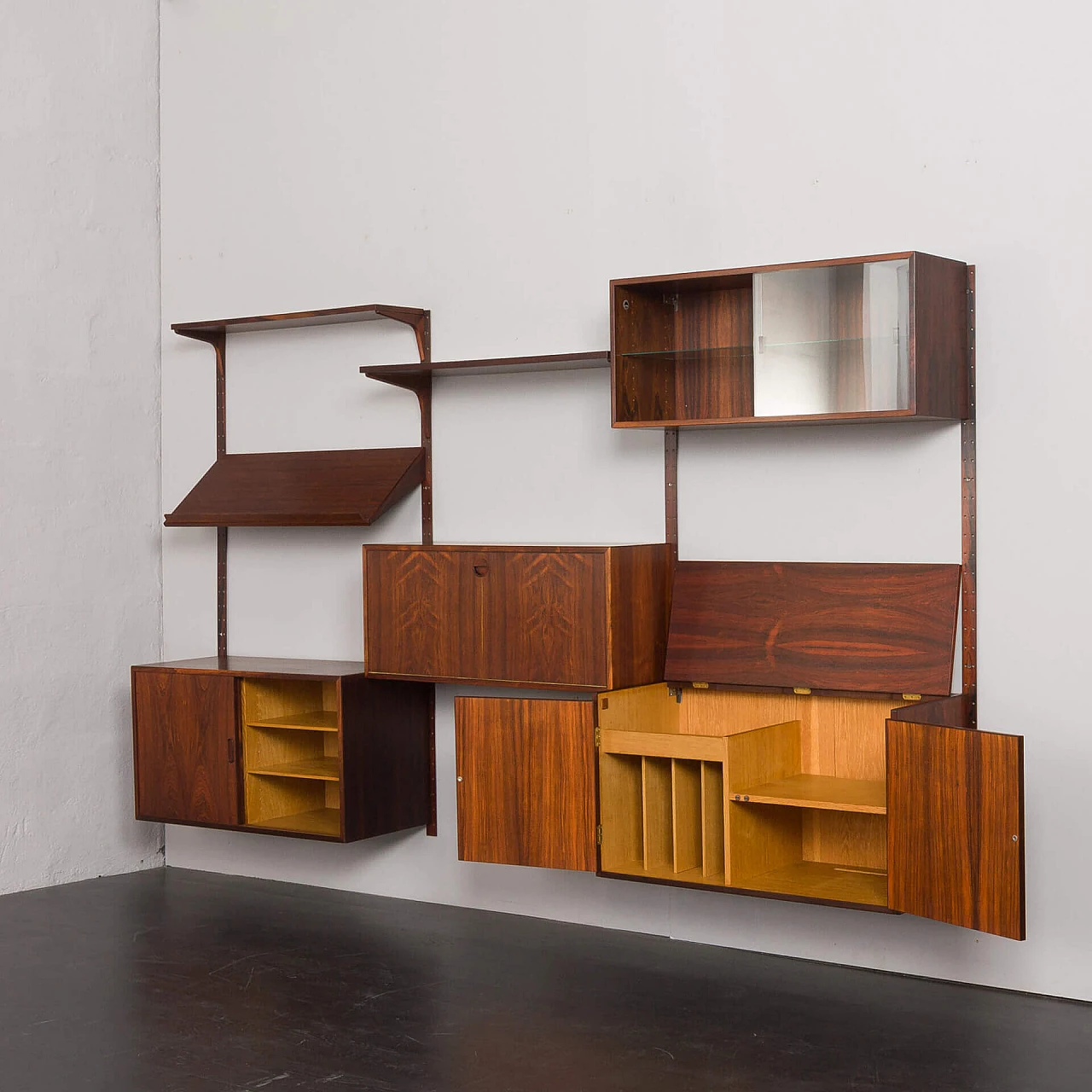 Three-bay rosewood bookcase by Hansen & Guldborg, 1960s 5