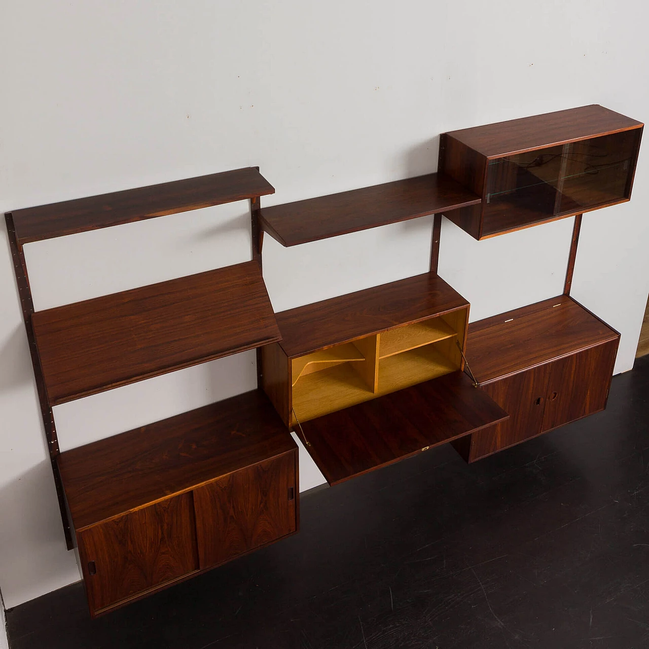 Three-bay rosewood bookcase by Hansen & Guldborg, 1960s 17