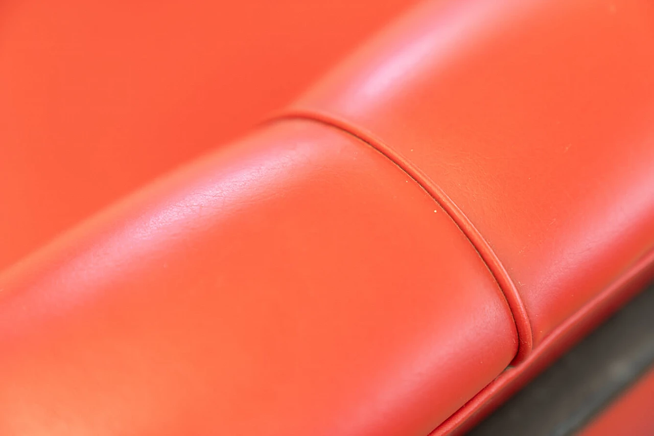 Divano Letto anni ‘70 pelle rossa Pirelli 1379158