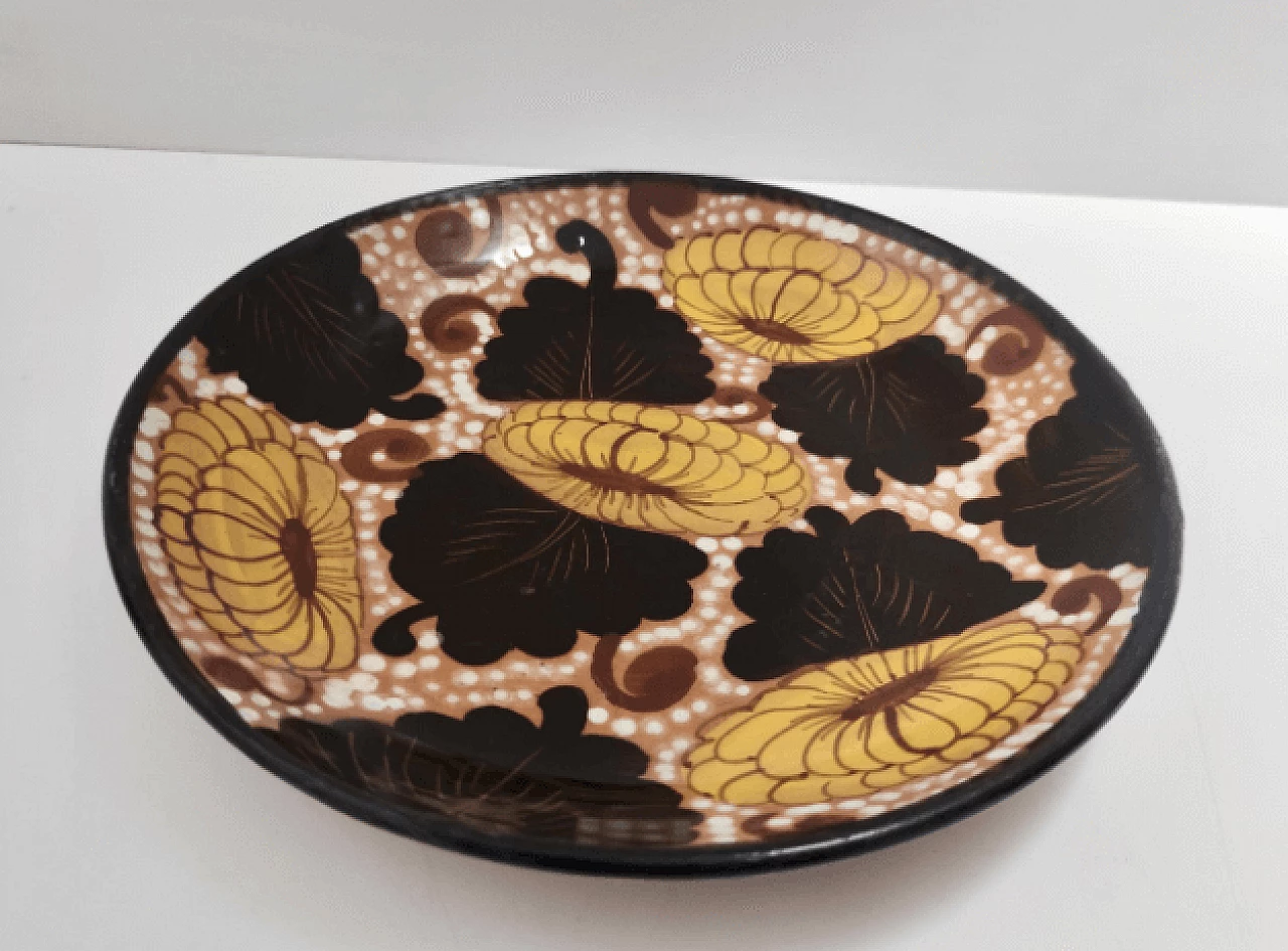 Glazed and painted terracotta decorative plate, 1920s 5