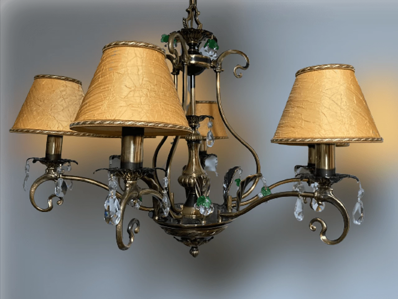 Lampadario in ottone e bronzo con pendenti in cristallo in stile Liberty, anni '90 5