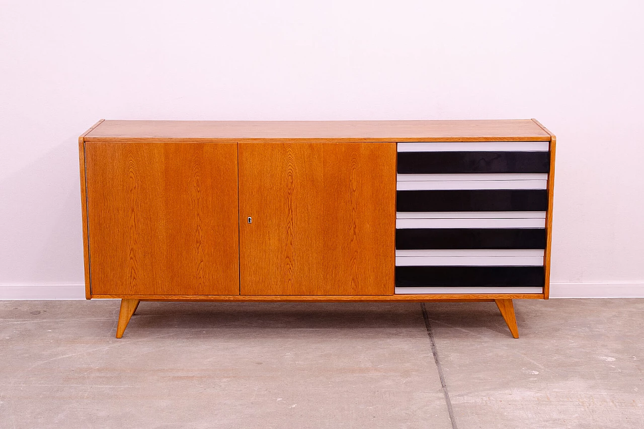 U-460 beech and plywood sideboard by Jiří Jiroutek for Interiér Praha, 1960s 2