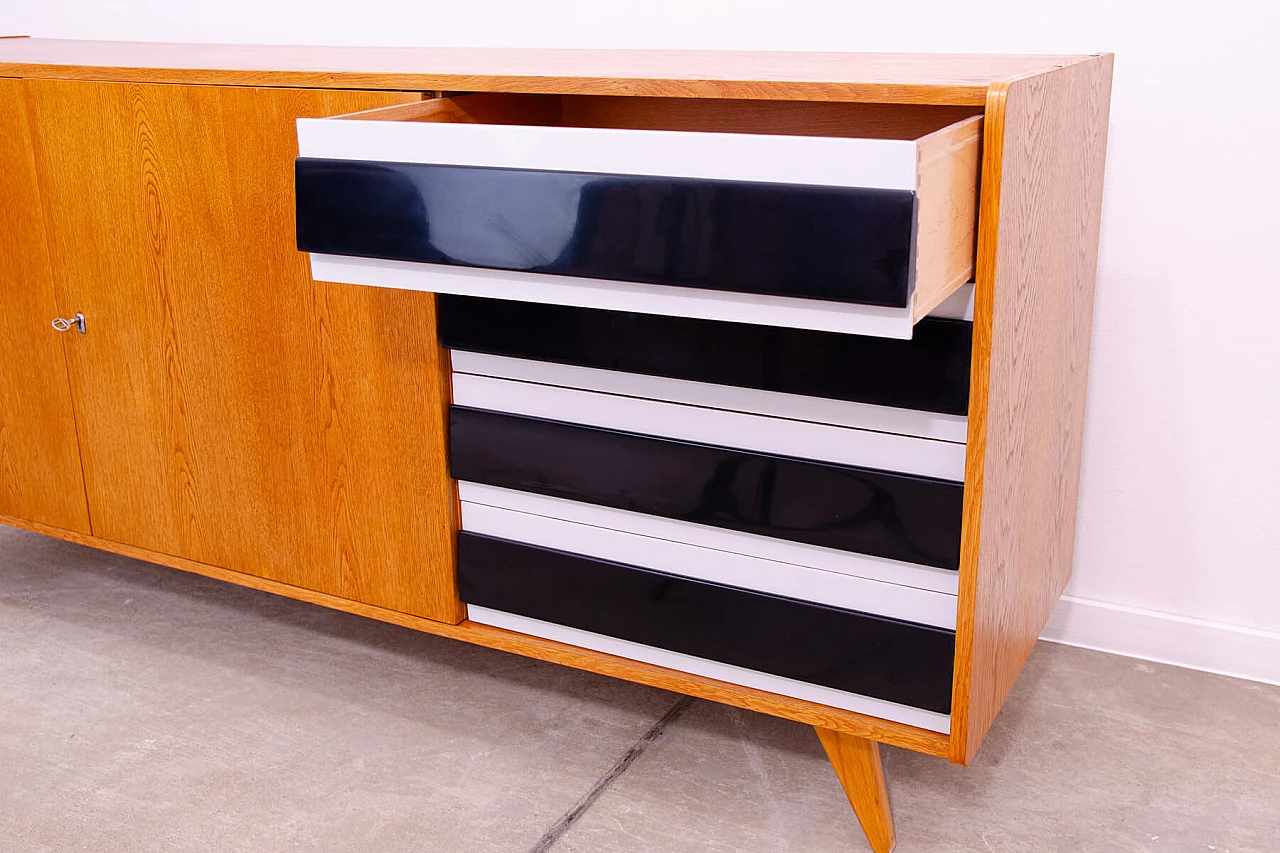 U-460 beech and plywood sideboard by Jiří Jiroutek for Interiér Praha, 1960s 10