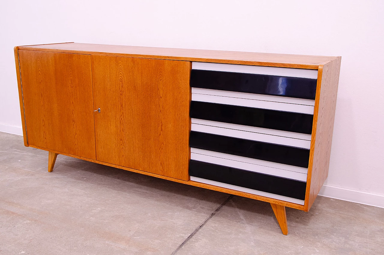 U-460 beech and plywood sideboard by Jiří Jiroutek for Interiér Praha, 1960s 14