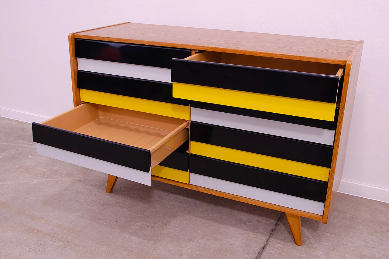 U-458 beech and plywood chest of drawers by Jiri Jiroutek for Interier Praha, 1960s 12