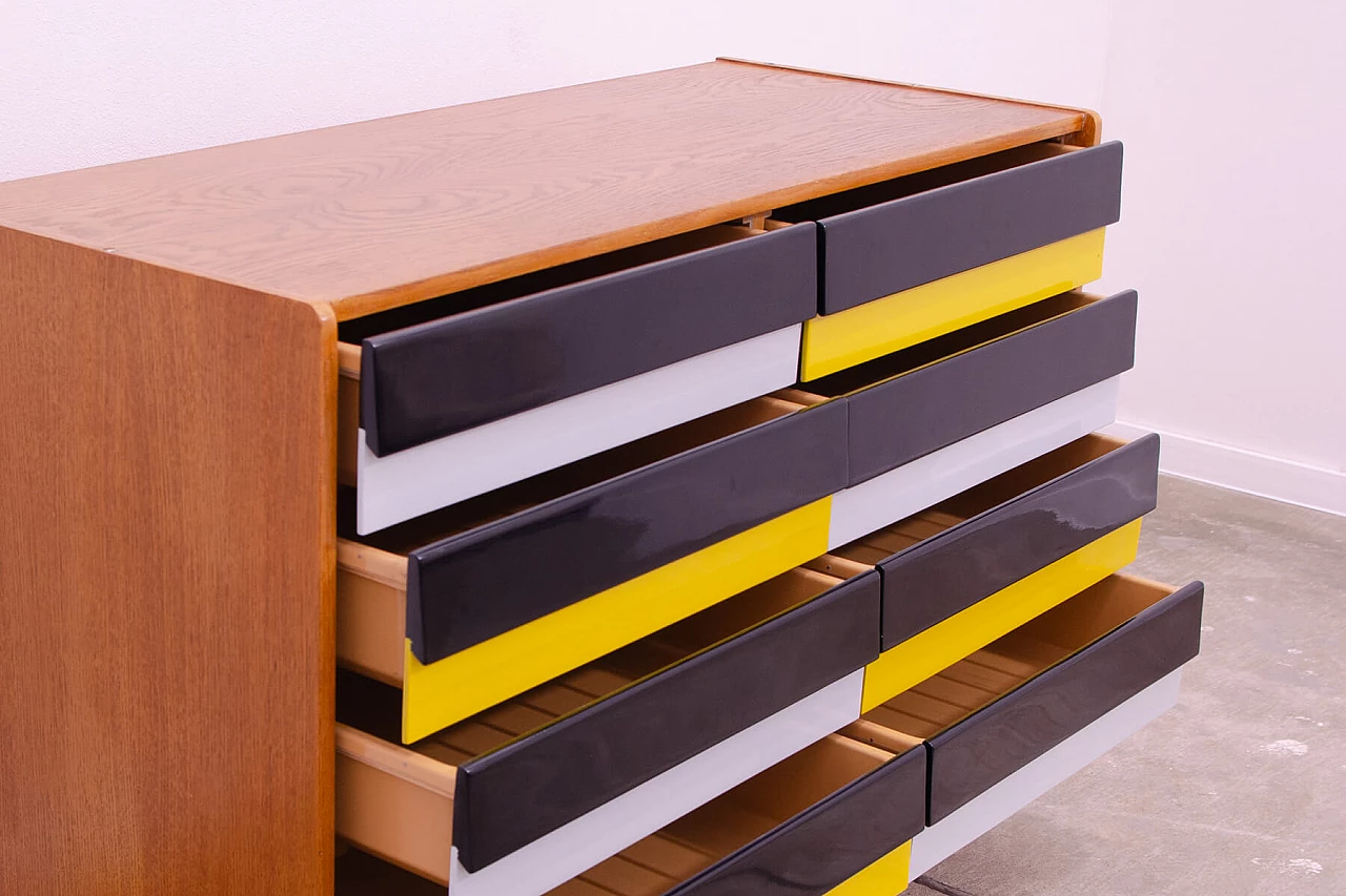 Cassettiera U-458 in faggio e compensato di Jiri Jiroutek per Interier Praha, anni '60 15