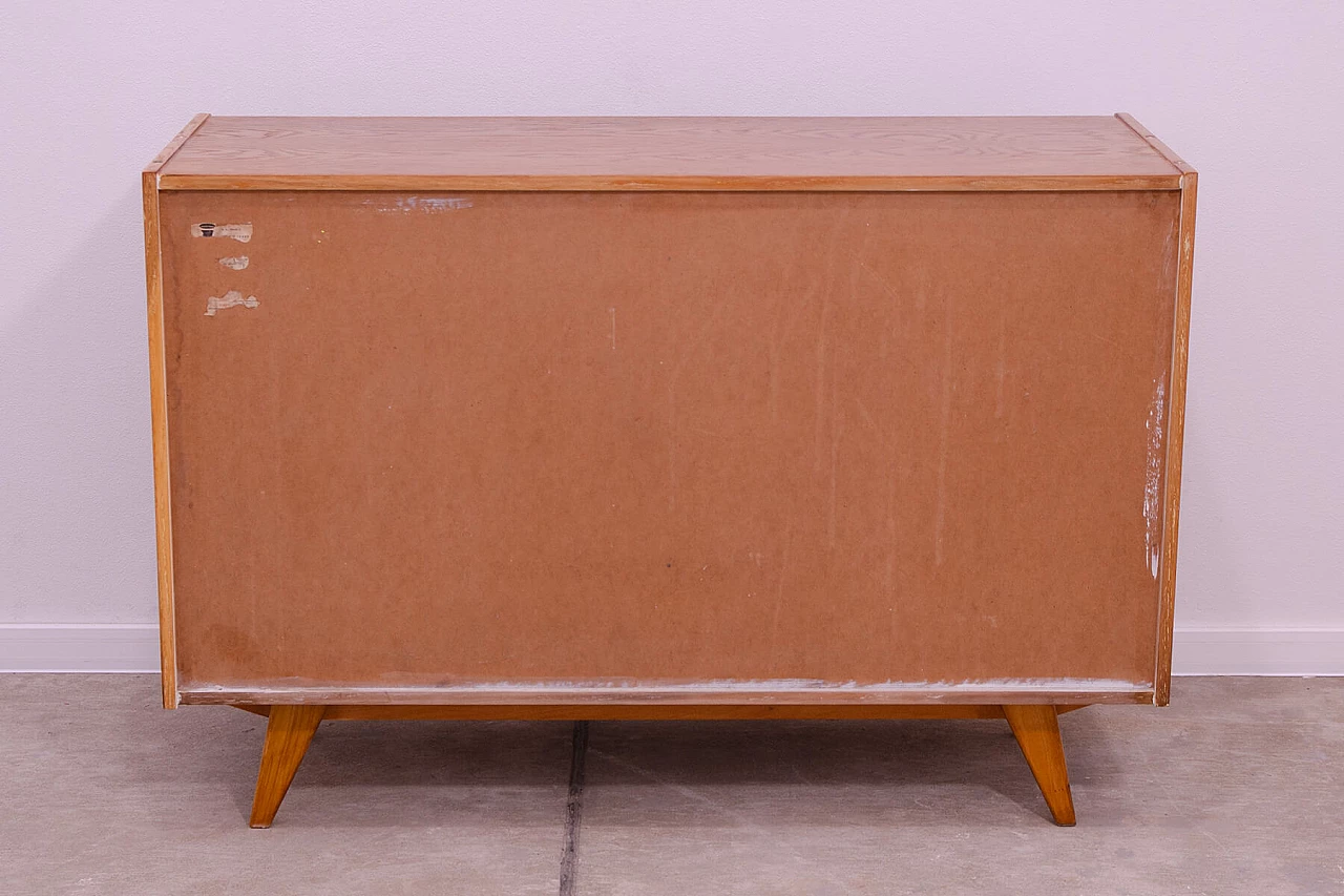 U-458 beech and plywood chest of drawers by Jiri Jiroutek for Interier Praha, 1960s 20