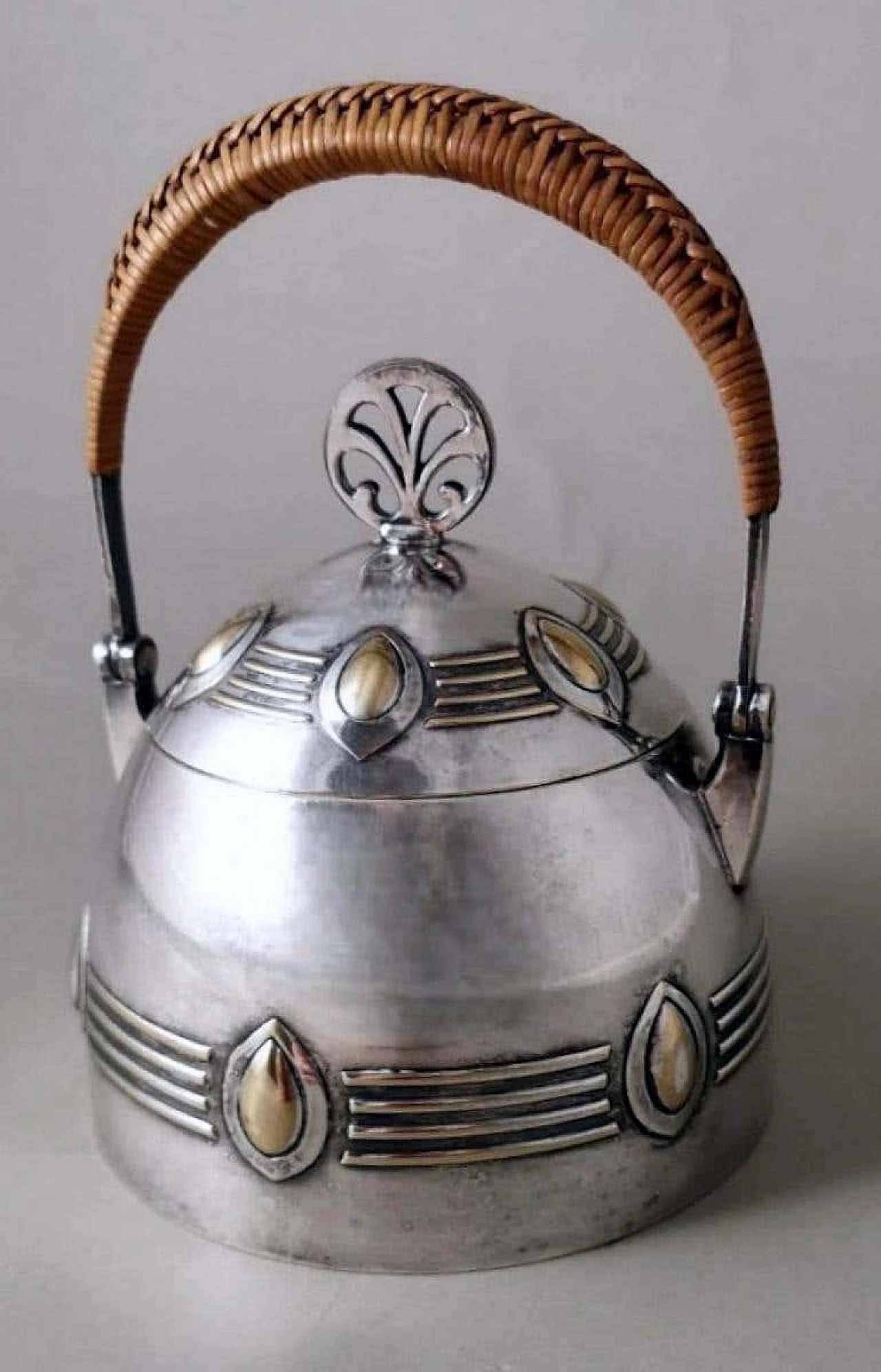 Silver-plated metal sugar bowl with raffia handle by WMF, early 20th century 3