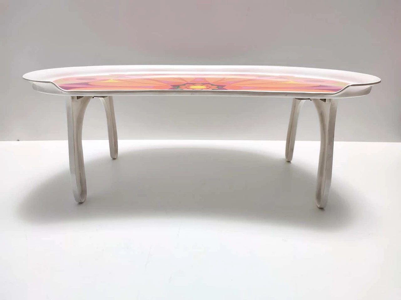 Plastic bed tray in the shape of a bean, 1970s 1