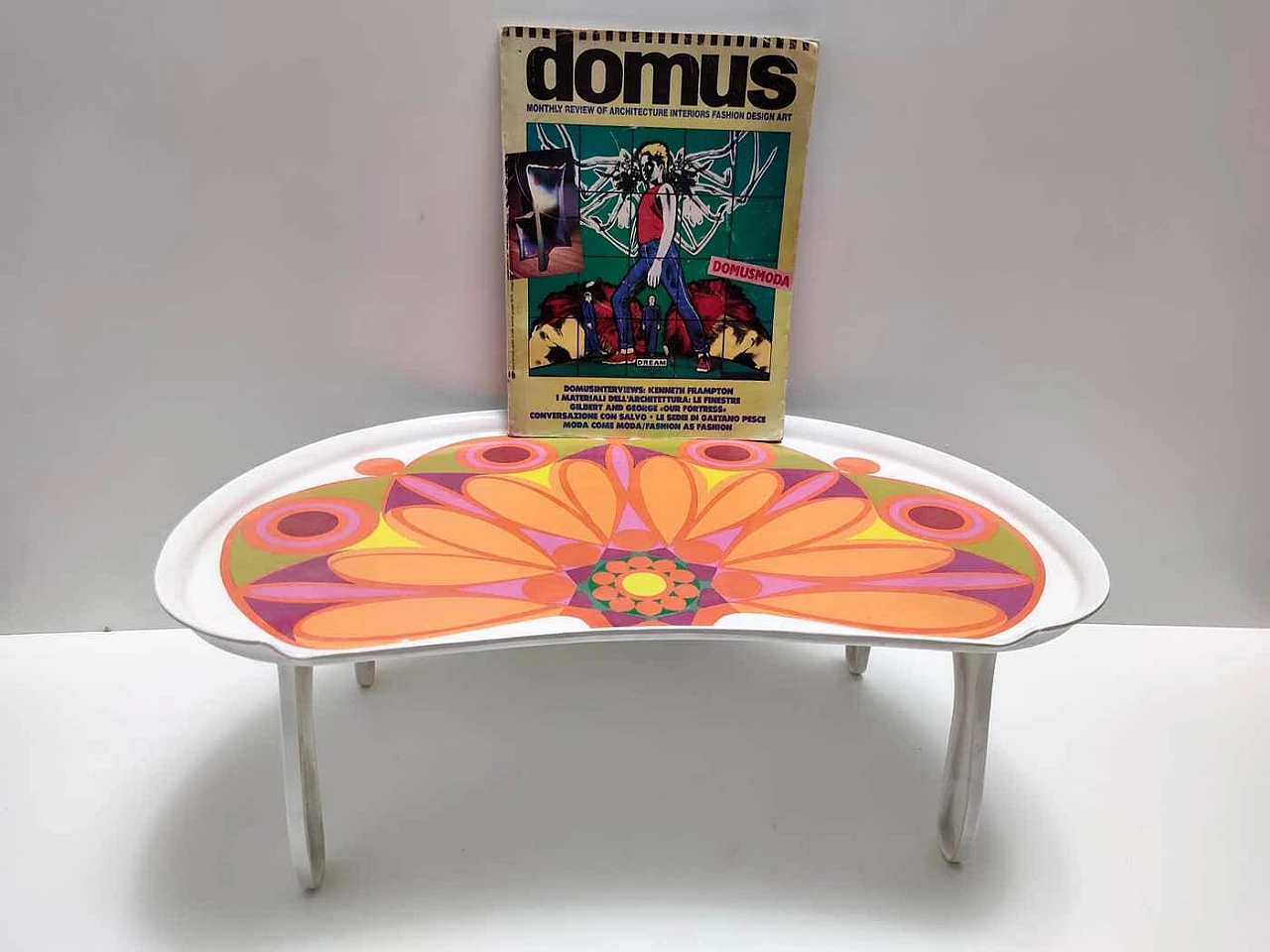 Plastic bed tray in the shape of a bean, 1970s 2