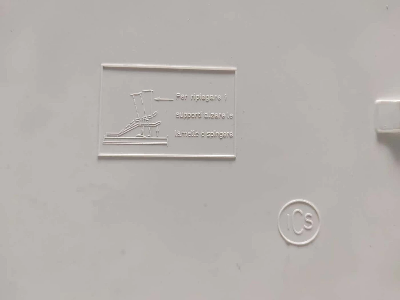 Plastic bed tray in the shape of a bean, 1970s 9