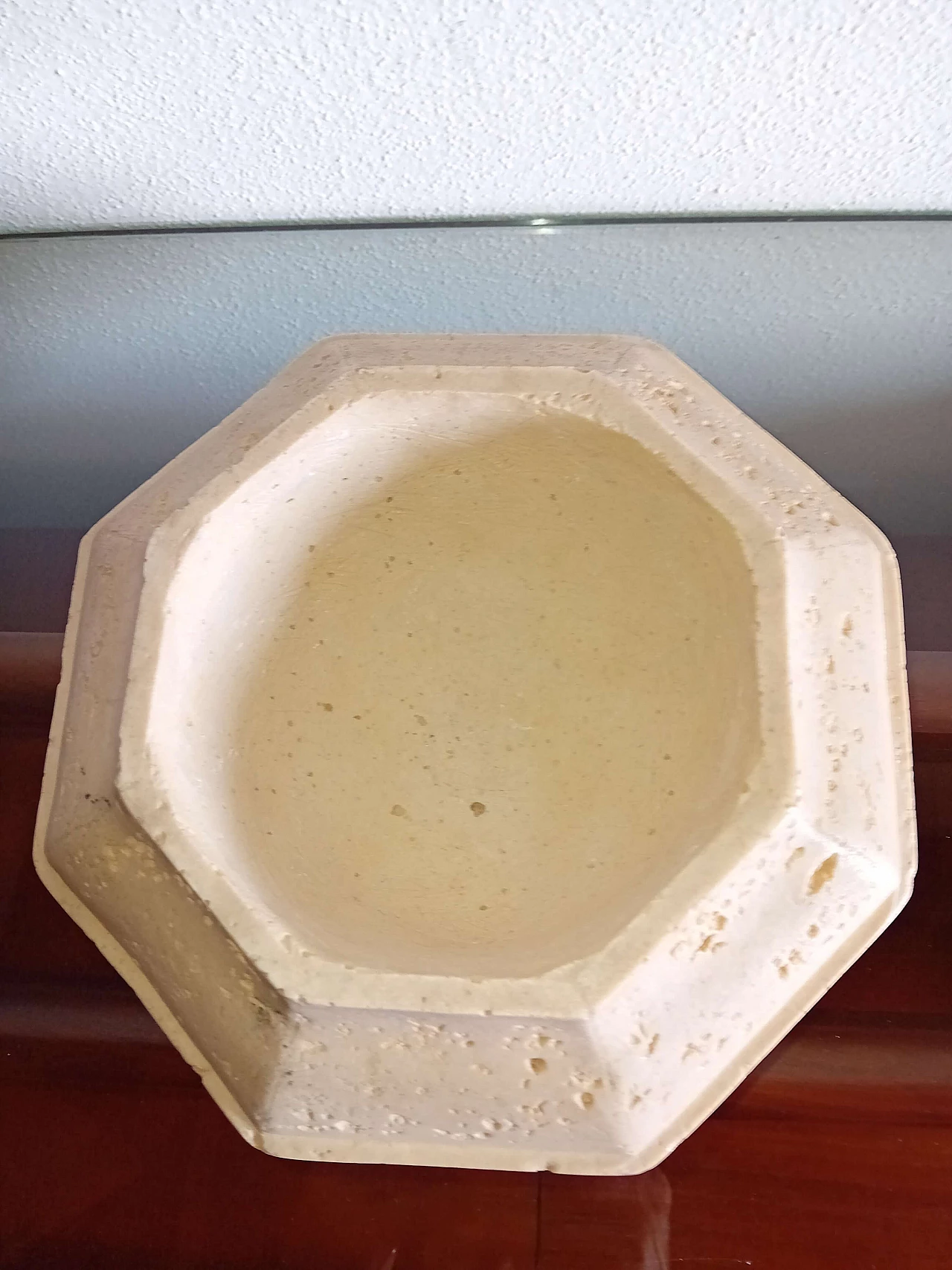 Octagonal travertine bowl, 1980s 1