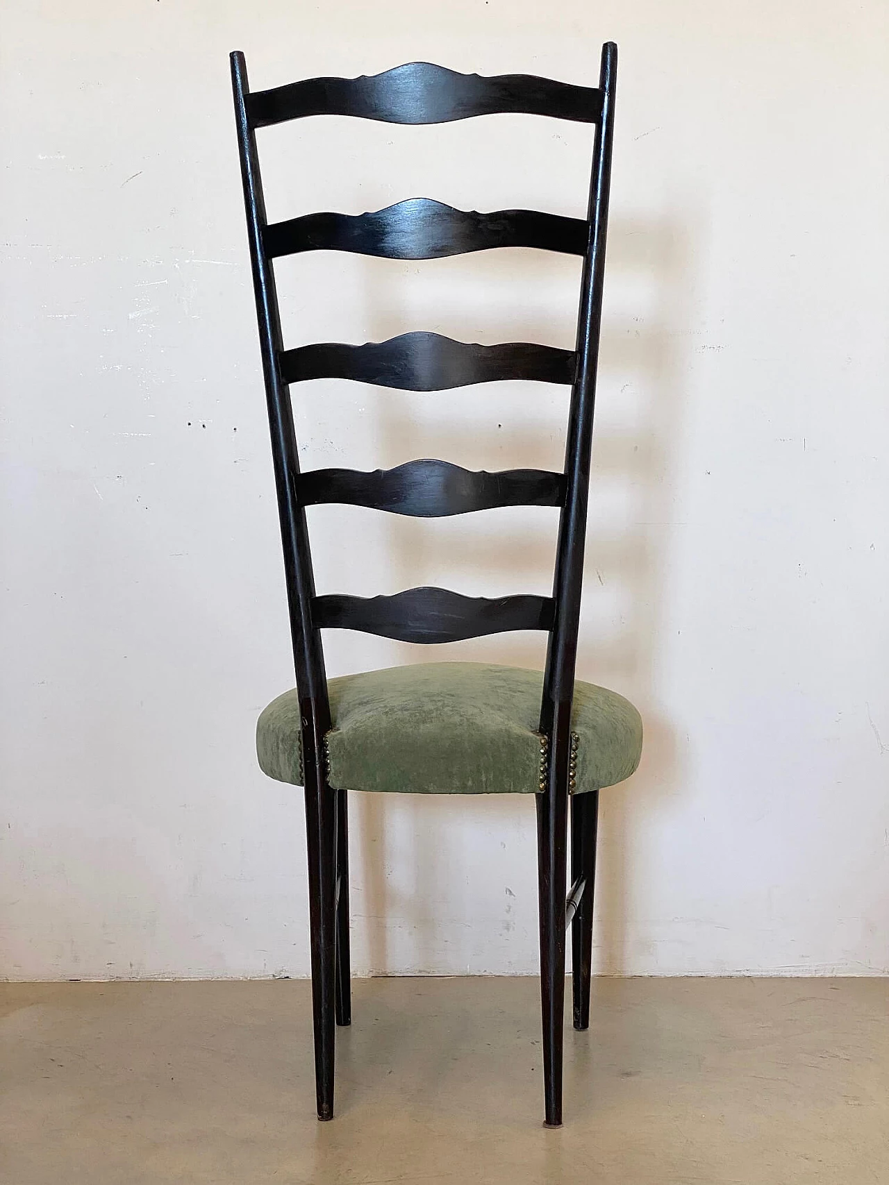 4 Black lacquered wooden chairs, 1960s 7