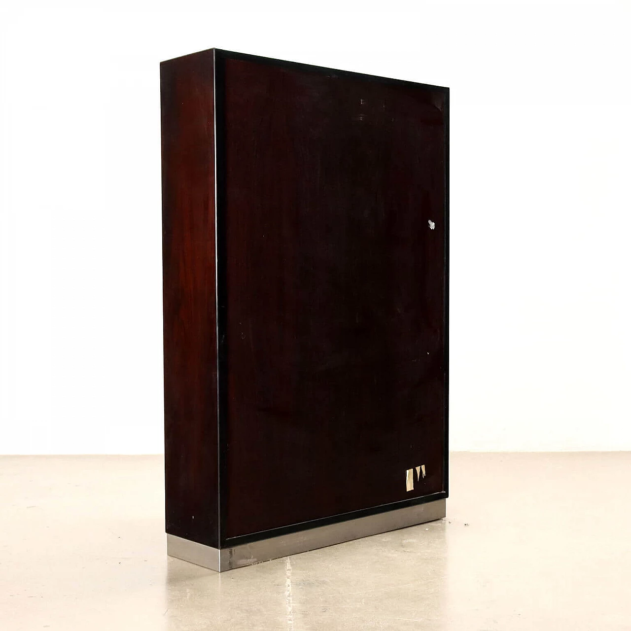 Wood, smoked glass and chromed aluminum glass cabinet, 1970s 10