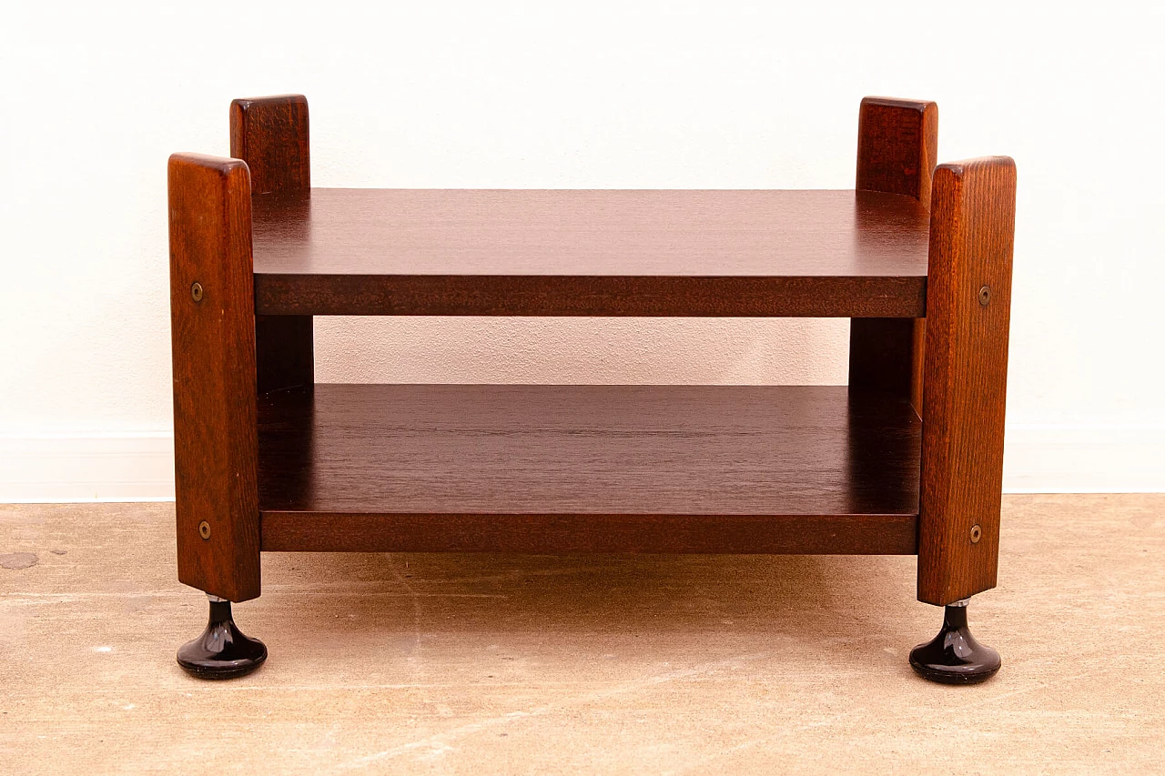 Czechoslovakian mahogany coffee table with casters, 1980s 2