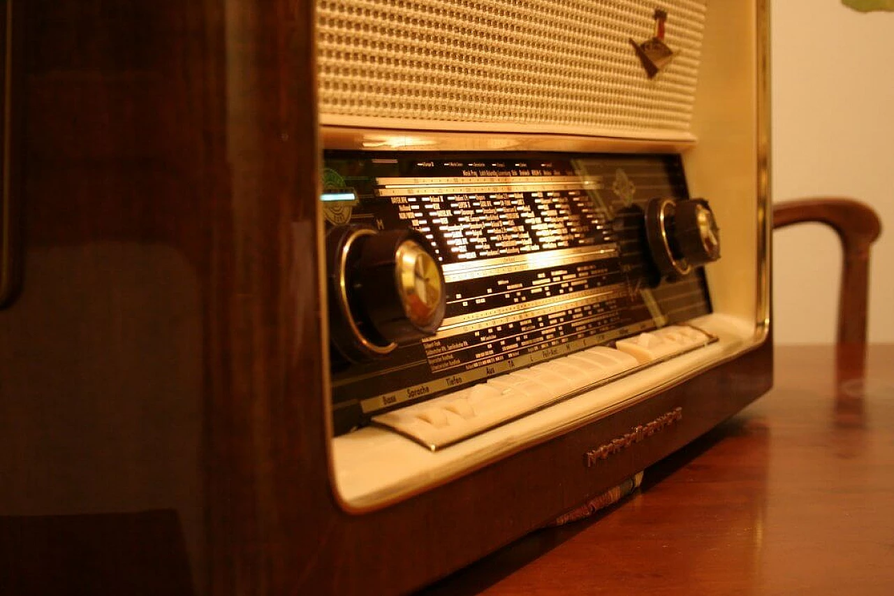 Radio Carmen by Nordmende, 1950s 3