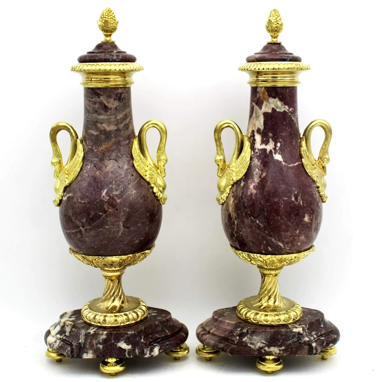 Pair of Napoleon III bronze and marble vases, second half of the 19th century 9
