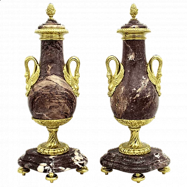 Pair of Napoleon III bronze and marble vases, second half of the 19th century