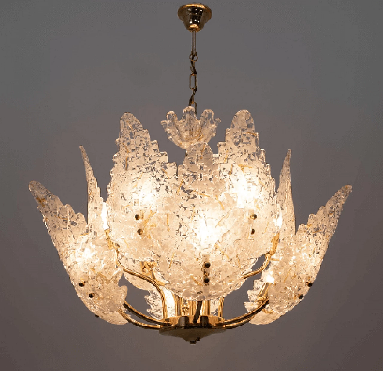 Twelve-light brass chandelier with Murano glass leaves, 1970s 3
