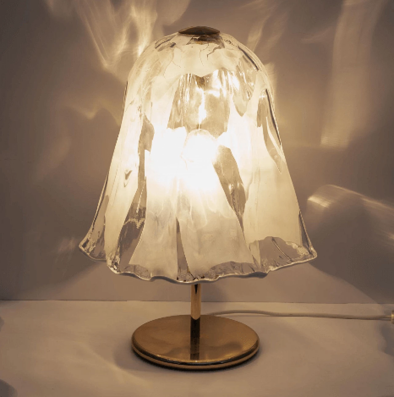 Lampada da tavolo in ottone e vetro di La Murrina, anni '70 2
