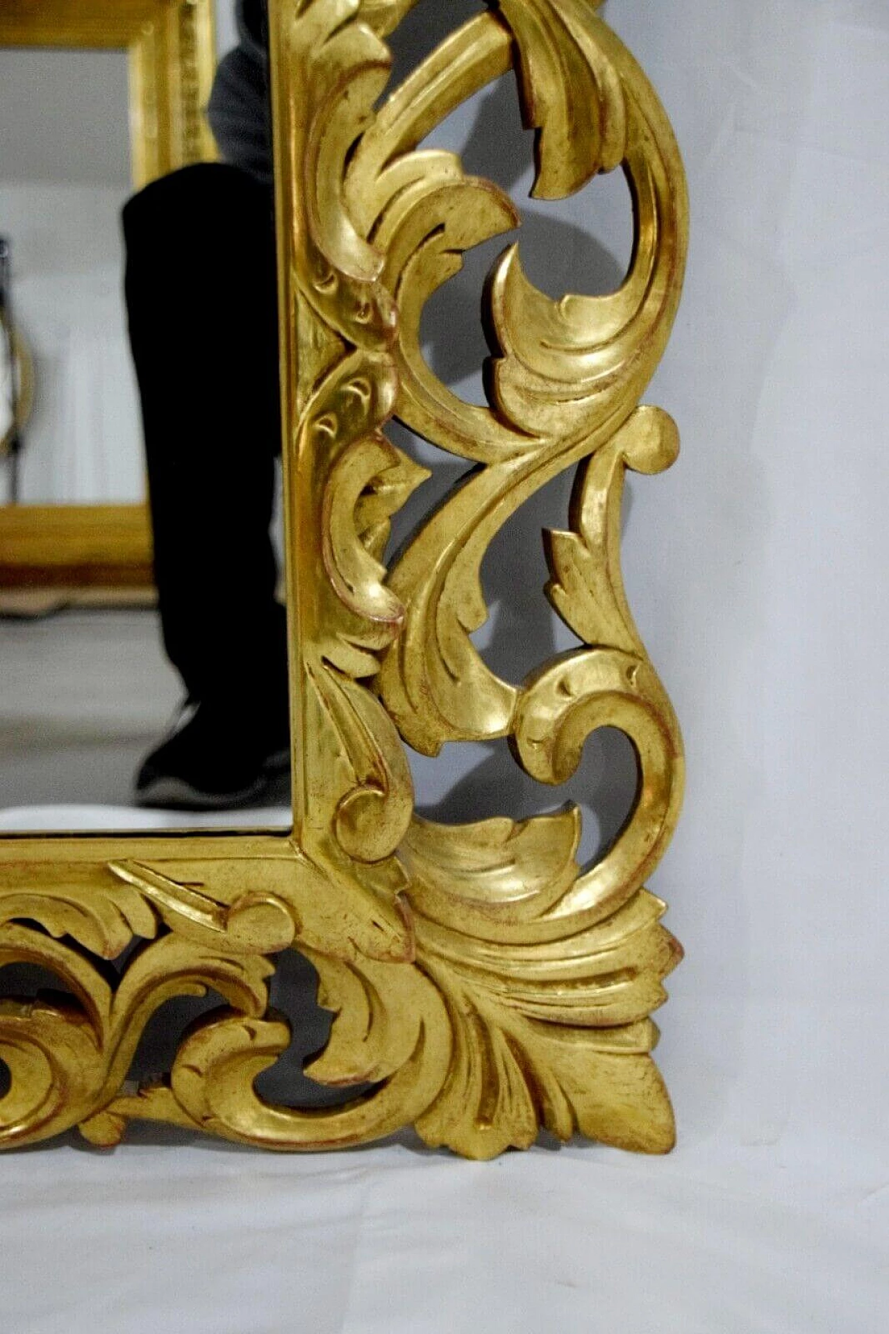Florentine style gilded wood and plaster mirror 7