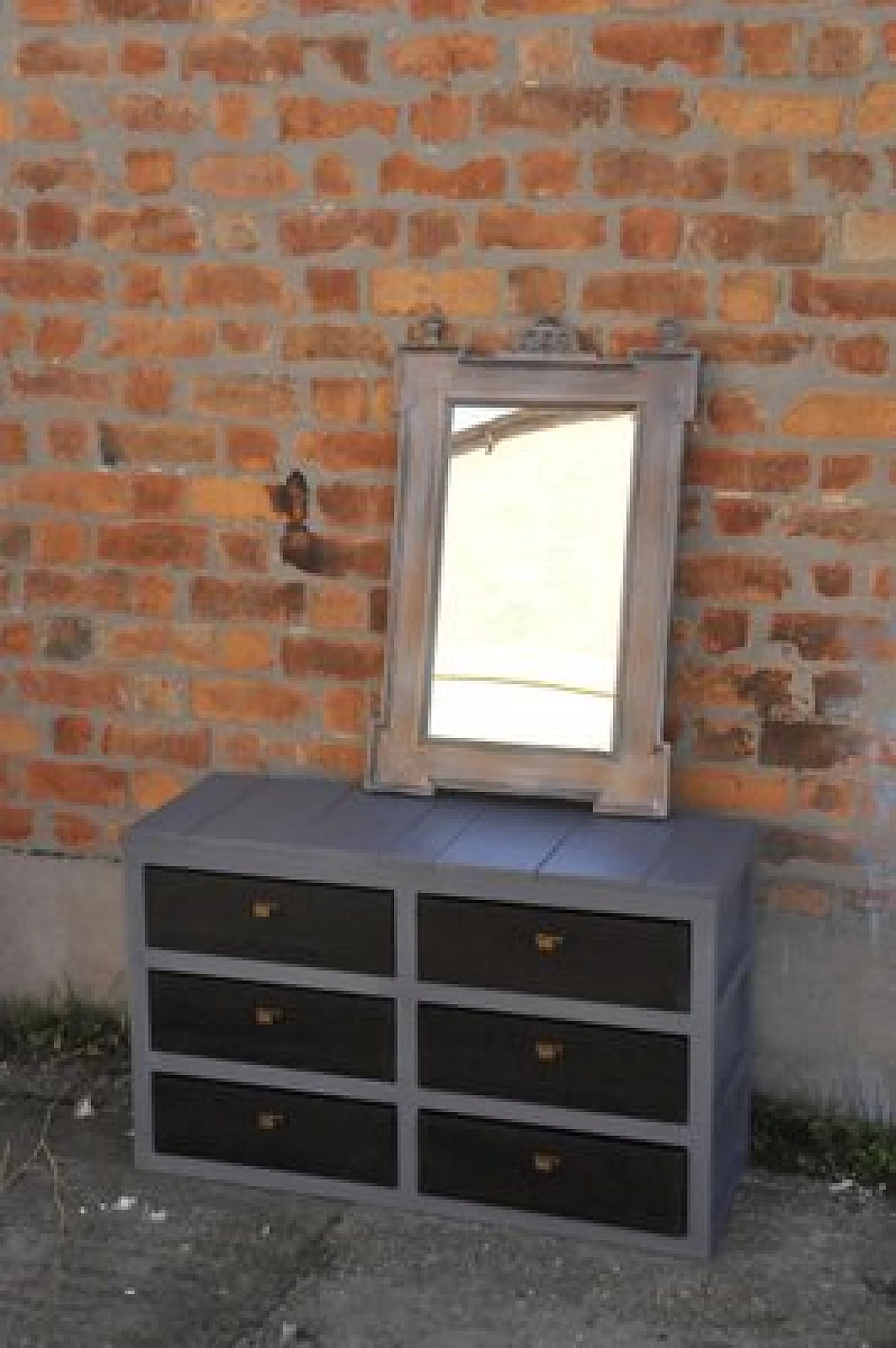 Specchio tedesco in legno grigio con sfumature rossastre, fine '800 3