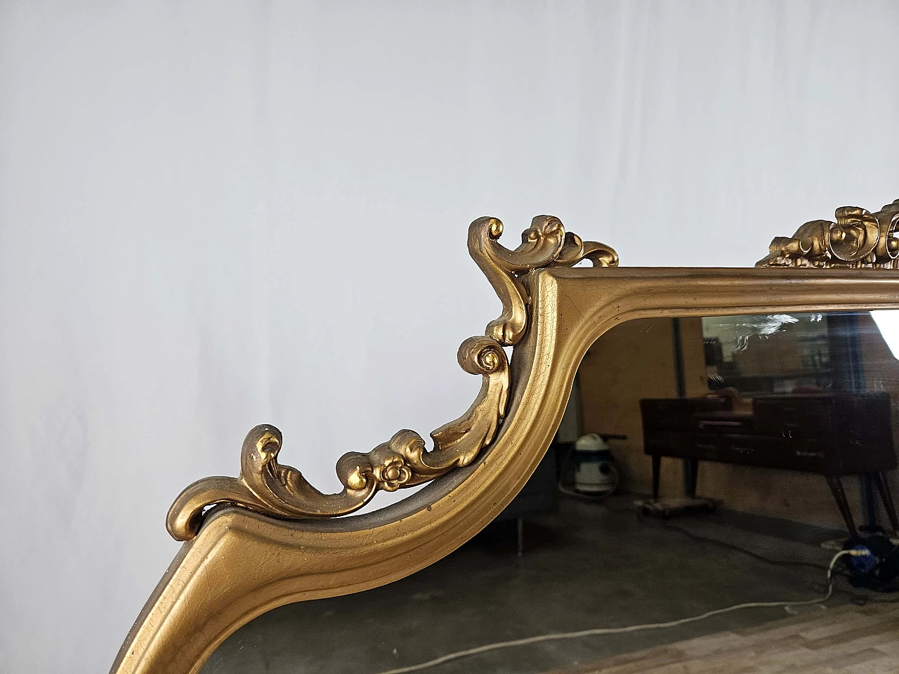 Gilded wooden mirror, 1960s 3