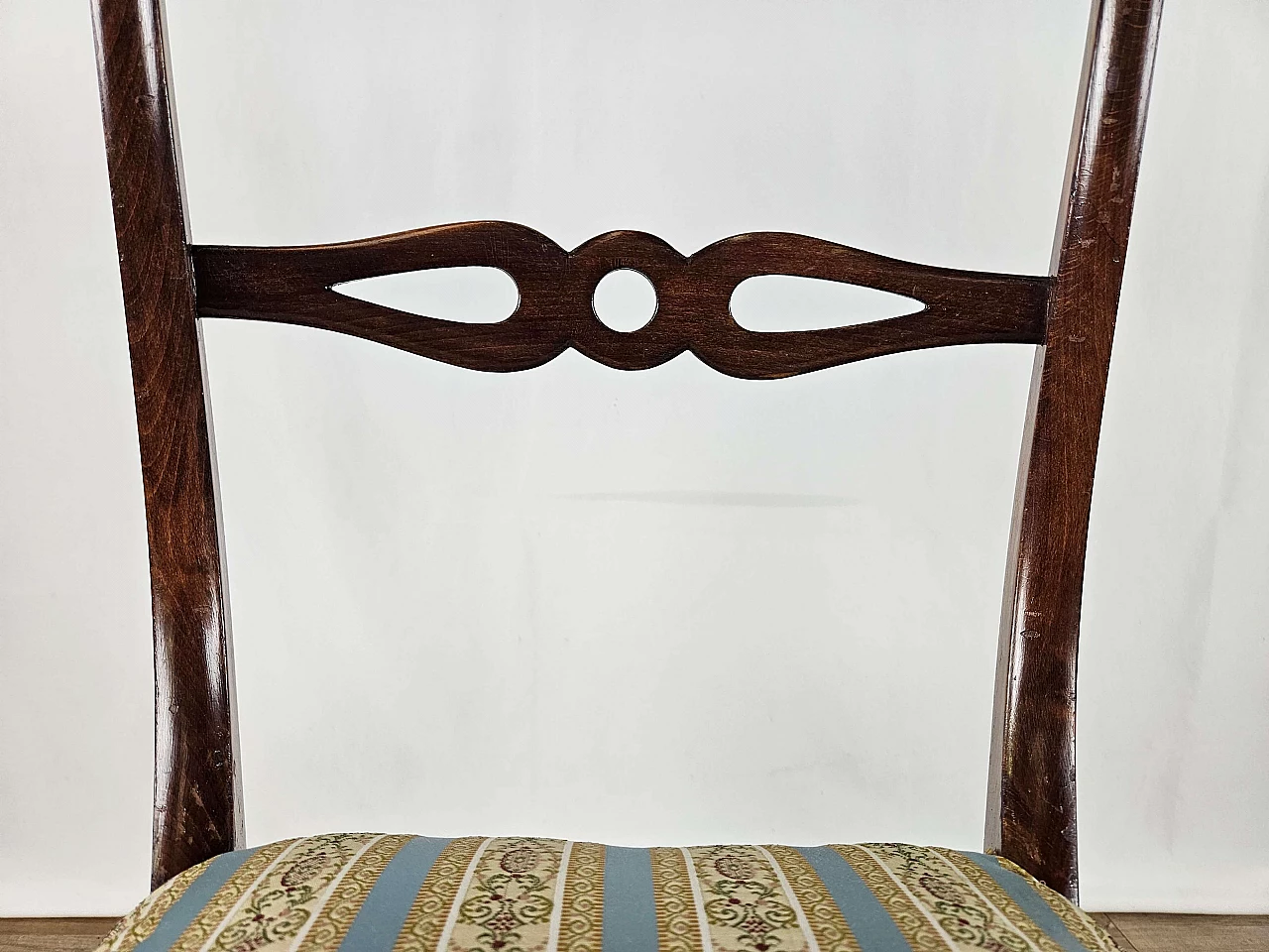 Walnut chair with upholstered seat in English-style, 1960s 6