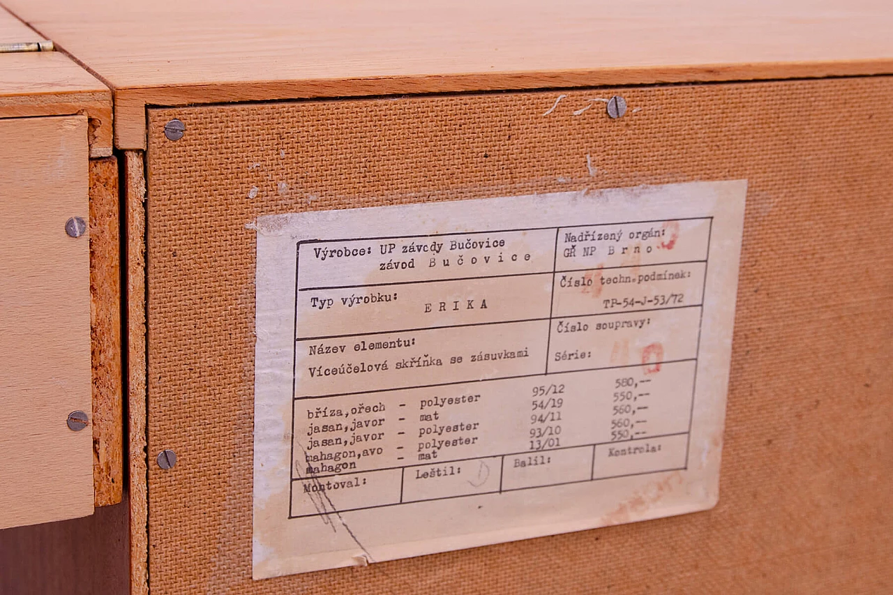 Toeletta in frassino, acero e compensato con gambe in ferro di ÚP Závody, anni '70 23