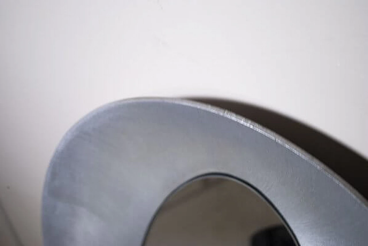 Specchio ovale in alluminio di Lorenzo Burchiellaro, anni '60 3