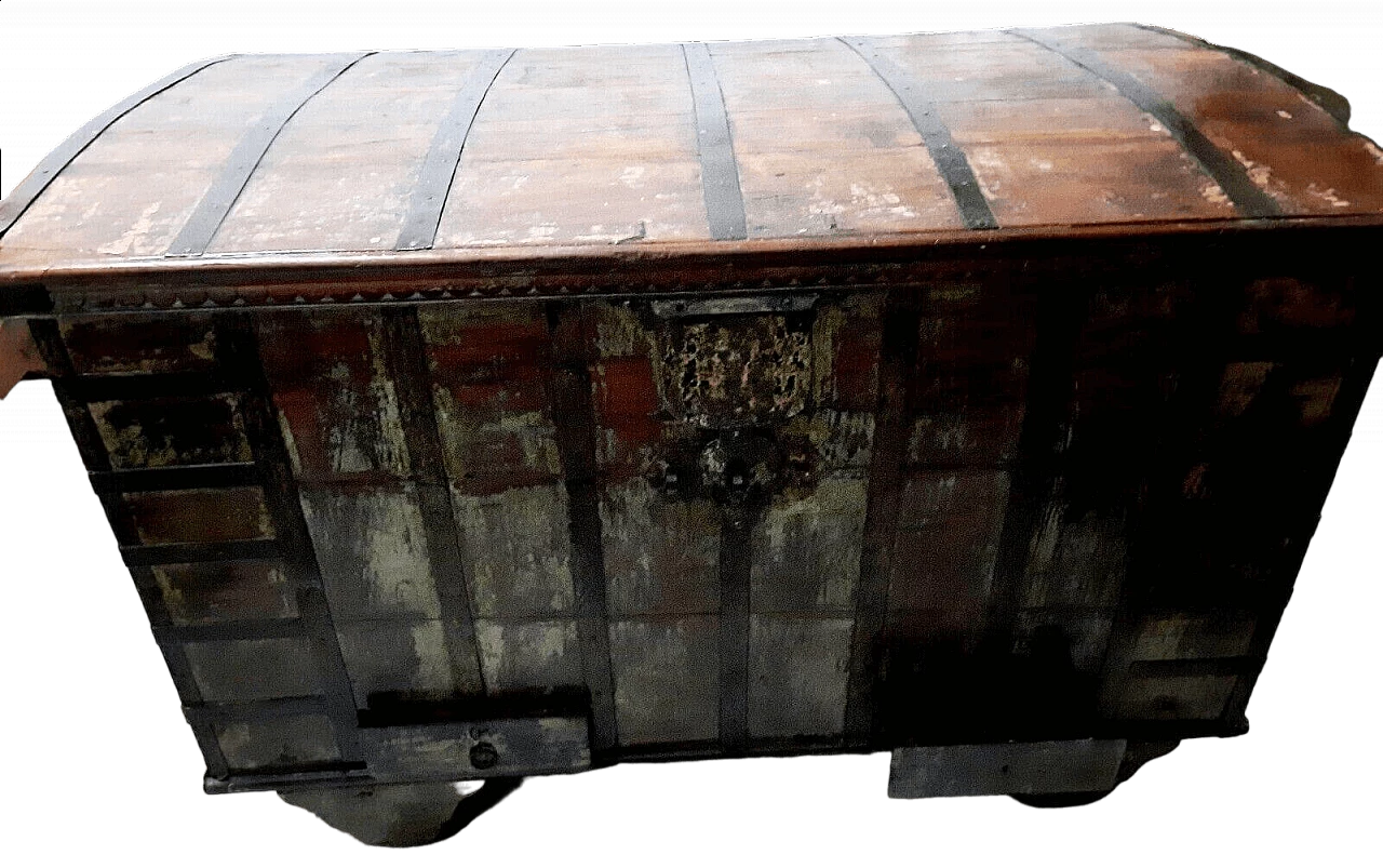 Indian wooden and metal-bound chest with wheels, 19th century 13