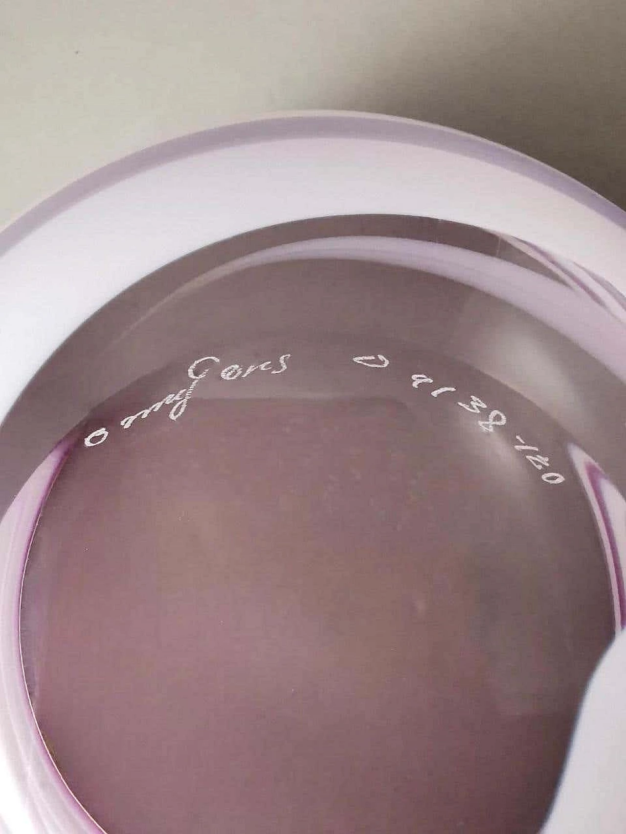 Ciotola e piatto in cristallo colorato di Orrefors Sweden, anni '90 9