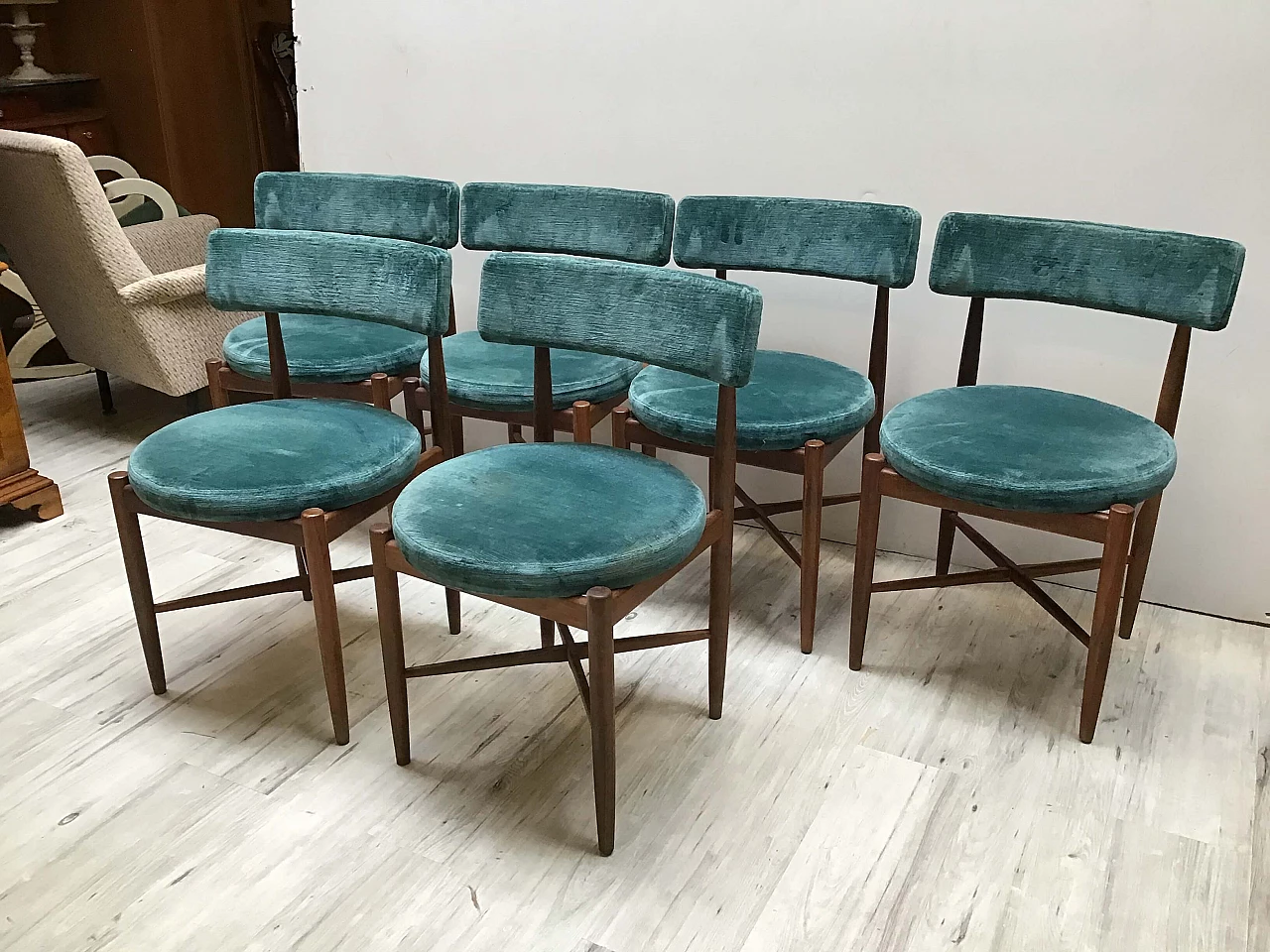 6 Sedie in teak di Victor Wilkins per G-Plan, anni '60 7